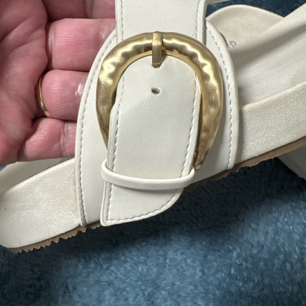 Style & Co. Cream Toe-Post Sandals with Gold Buckle - Picture 4 of 8